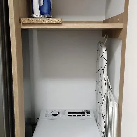 Apartment With Swimming Pool Open Year